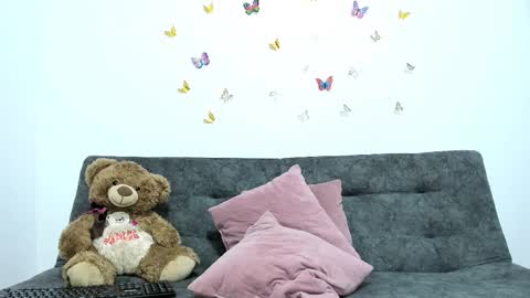 Snapshot of dahianaroa chatting on February 19, 2026, 12:45 pm dahianaroa online show from February 19, 2026, 12:45 pm