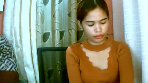 Snapshot of dahlia_123 chatting on December 27, 2024, 11:39 am Im Dahlia online show from December 27, 2024, 11:39 am