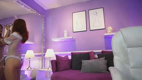 Dahlia Grey online show from February 18, 2026, 11:39 am