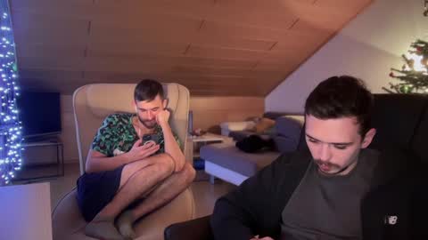 Snapshot of daimon_hall chatting on January 7, 2025, 3:57 am Daimon online show from January 7, 2025, 3:57 am