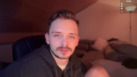 Snapshot of daimon_hall chatting on February 8, 2025, 3:08 am Daimon online show from February 8, 2025, 3:08 am