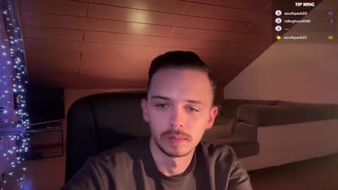 Snapshot of daimon_hall chatting on February 12, 2025, 12:48 am Daimon online show from February 12, 2025, 12:48 am