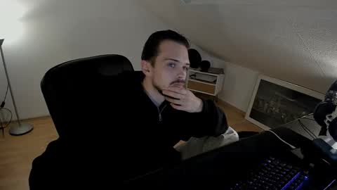 Snapshot of daimon_hall chatting on October 24, 2025, 12:52 am Daimon online show from October 24, 2025, 12:52 am