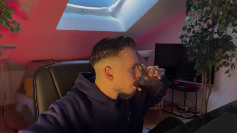 Snapshot of daimon_hall chatting on February 21, 2026, 10:38 am Daimon online show from February 21, 2026, 10:38 am