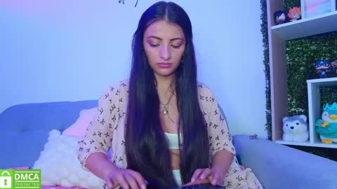 Angel online show from March 7, 2025, 5:06 pm