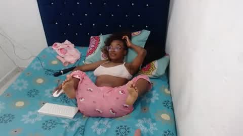 Snapshot of daisha_becker chatting on January 30, 2025, 3:51 pm daisha_becker online show from January 30, 2025, 3:51 pm