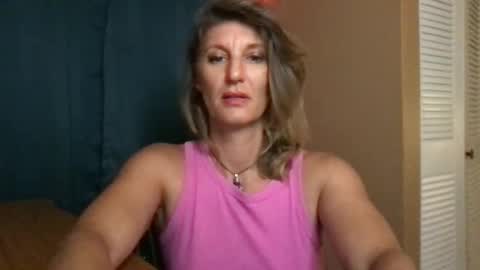 Daisy137 online show from January 7, 2025, 3:03 am