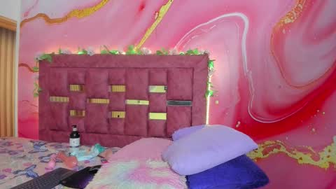 Snapshot of daisy__rose chatting on March 2, 2026, 5:08 am Dai online show from March 2, 2026, 5:08 am