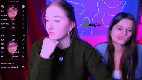 Snapshot of daisy_candy chatting on October 6, 2025, 12:08 am Little Di online show from October 6, 2025, 12:08 am