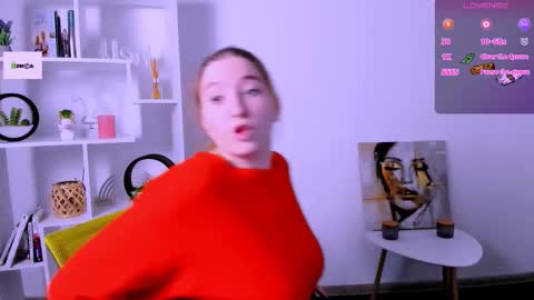 Snapshot of daisy_candy chatting on November 17, 2025, 7:30 pm Little Di online show from November 17, 2025, 7:30 pm