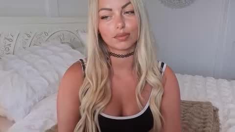 Daisy Dreams online show from June 3, 2026, 9:45 am