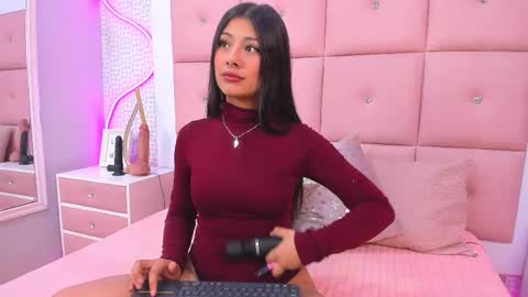 Mariana online show from November 5, 2025, 12:05 pm