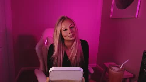 daisy online show from December 14, 2025, 1:55 am