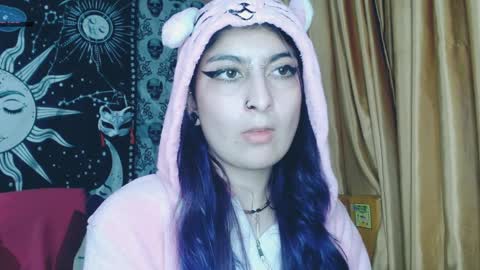    --  -- help me reach 100 hands up  online show from January 22, 2025, 4:44 am