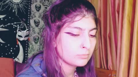    --  -- help me reach 100 hands up  online show from February 4, 2025, 3:54 am