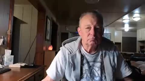 Snapshot of dakit2 chatting on November 21, 2025, 2:38 pm dakit online show from November 21, 2025, 2:38 pm