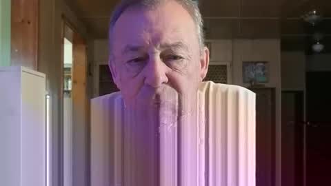 Snapshot of dakit2 chatting on December 19, 2025, 4:25 pm dakit online show from December 19, 2025, 4:25 pm