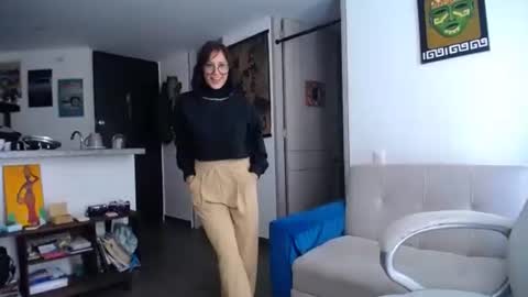 IG  dakotasofiaa online show from March 9, 2025, 2:32 pm