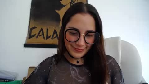 IG  dakotasofiaa online show from February 5, 2026, 7:40 pm