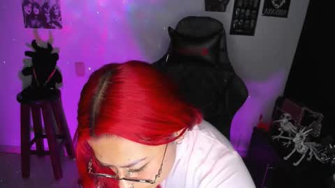 Dakota Crab online show from September 20, 2025, 12:00 am