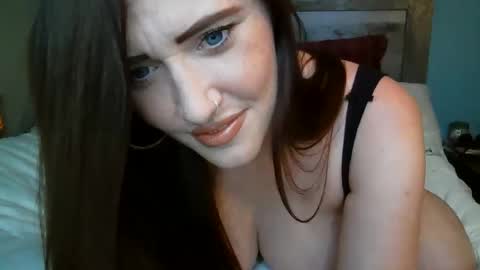 Dakota Lynn online show from April 13, 2026, 6:57 pm