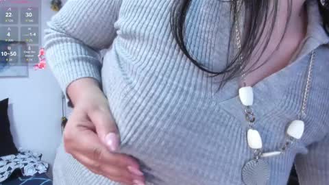 Dakotaagray online show from April 12, 2026, 11:37 am