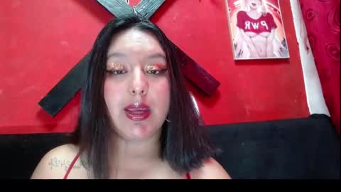 Mariana online show from November 22, 2025, 9:14 pm