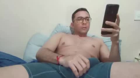 dale_guaya online show from February 17, 2026, 7:53 pm