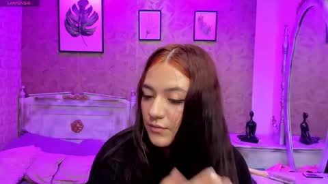 Snapshot of dali_collin chatting on April 18, 2026, 5:17 pm dali_collin online show from April 18, 2026, 5:17 pm
