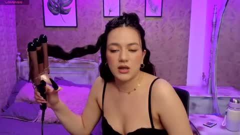 Snapshot of dali_collin chatting on May 7, 2026, 1:38 pm dali_collin online show from May 7, 2026, 1:38 pm