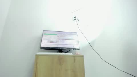  Ren  online show from November 15, 2025, 12:19 am