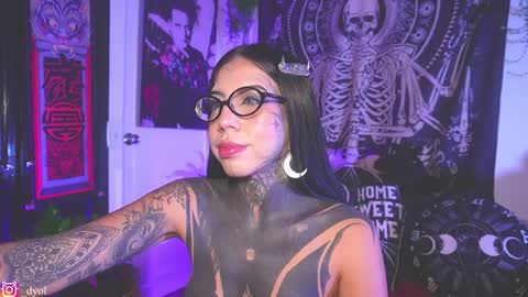 dalia_vorhees online show from April 1, 2026, 1:28 am