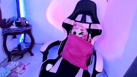 Snapshot of daliaapril22 chatting on March 24, 2026, 11:26 am Dalia April online show from March 24, 2026, 11:26 am