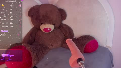 leila williams online show from January 5, 2025, 1:03 am