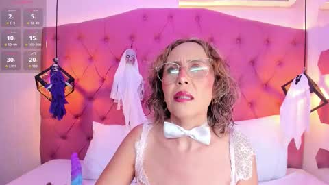 Dalia online show from October 29, 2025, 7:37 pm