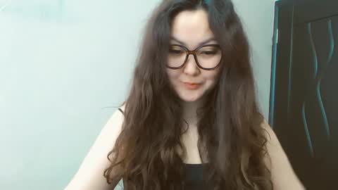 Snapshot of dalidayes chatting on December 24, 2024, 6:55 am Dali online show from December 24, 2024, 6:55 am