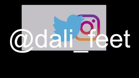 Snapshot of dalila_oficials chatting on July 8, 2026, 8:41 am online show from July 8, 2026, 8:41 am
