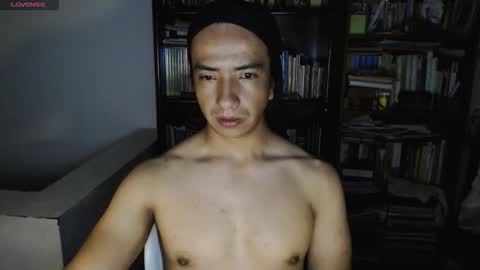 JamesDali online show from November 11, 2025, 8:47 am