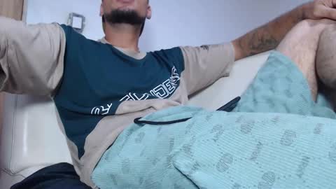 Snapshot of dallas_711 chatting on November 1, 2025, 3:25 pm inst  stteban garcia online show from November 1, 2025, 3:25 pm