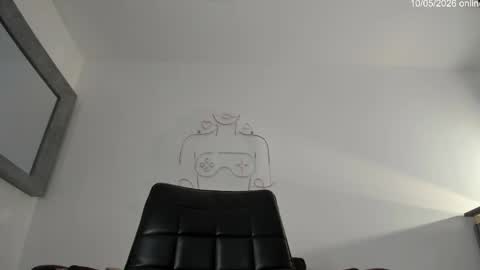 Snapshot of dallen_grant chatting on May 10, 2026, 12:54 pm Dallen Grant online show from May 10, 2026, 12:54 pm
