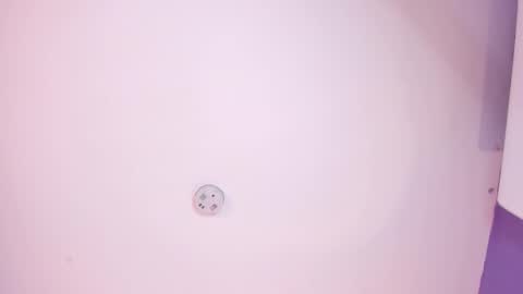 Dalyla online show from March 12, 2025, 3:40 pm