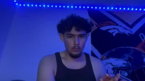 Snapshot of damiam_xj chatting on December 22, 2024, 11:20 pm damiam xj online show from December 22, 2024, 11:20 pm