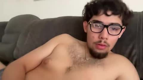 damiam xj online show from February 18, 2026, 5:42 pm