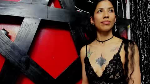 damian_and_tiana online show from January 18, 2026, 4:44 pm