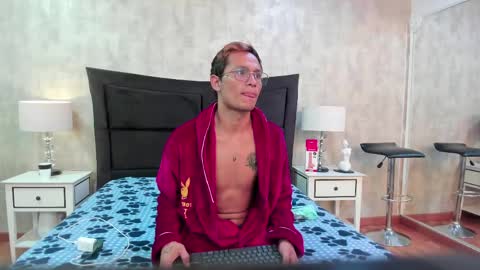 Damian Garcia online show from April 27, 2026, 11:41 am