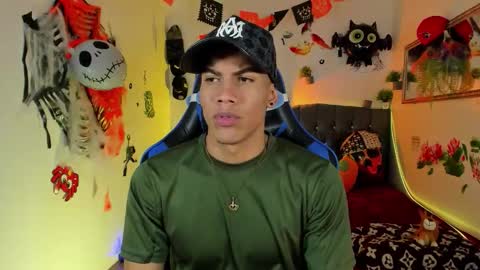 Damian online show from October 28, 2025, 3:21 am