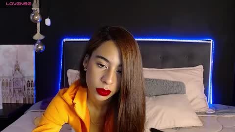 damian_n_lissa online show from February 10, 2025, 1:55 pm