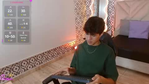 Snapshot of damian_tay chatting on April 17, 2026, 11:35 am damian_tay online show from April 17, 2026, 11:35 am