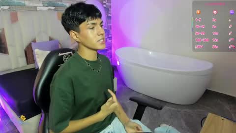 Snapshot of damian_tay chatting on May 10, 2026, 11:59 am damian_tay online show from May 10, 2026, 11:59 am