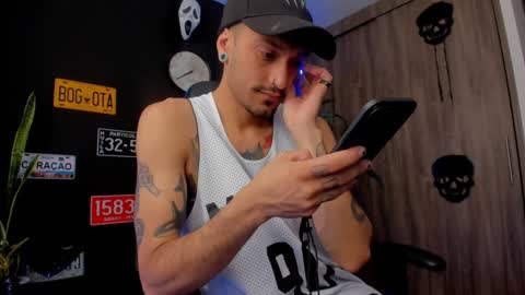 Daamiancox online show from December 31, 2024, 6:02 pm